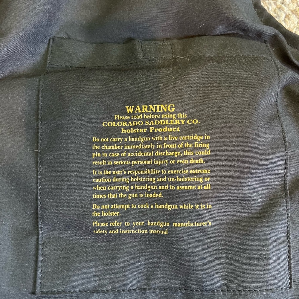 Colorado Saddlery Co Holster Conceal Carry Men's Vest - Picture 5 of 8